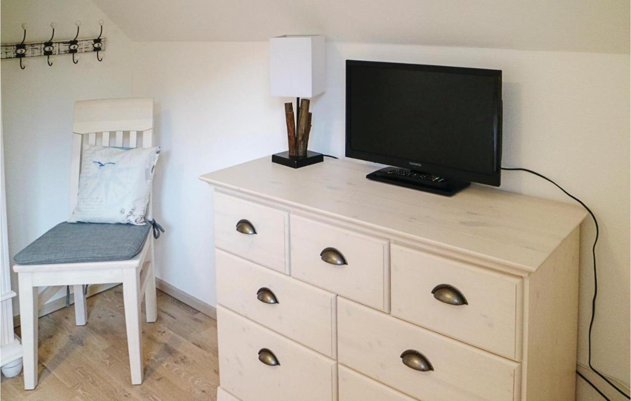 Gorgeous Home In Breege-Juliusruh With Kitchen Eksteriør billede